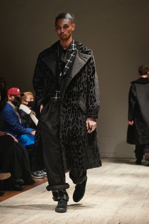 LOOK.14
