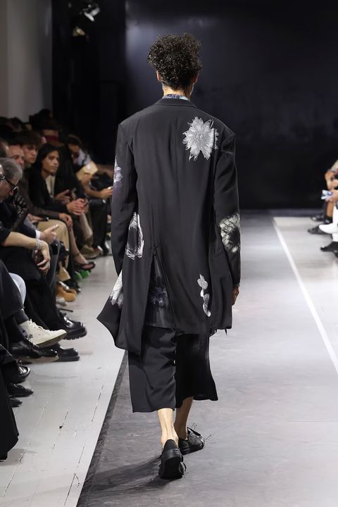 LOOK.10
