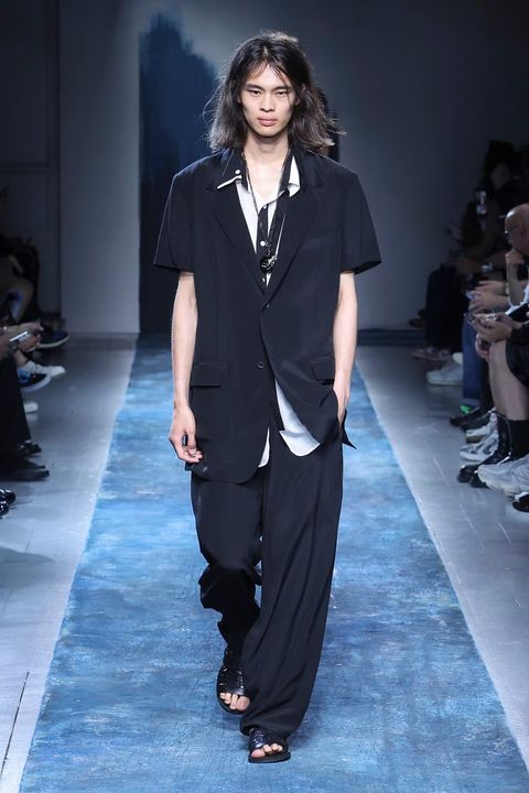 LOOK.1