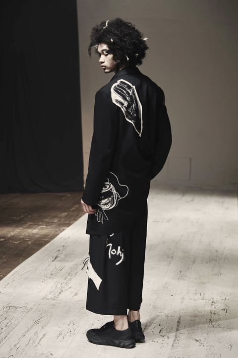 LOOK.25