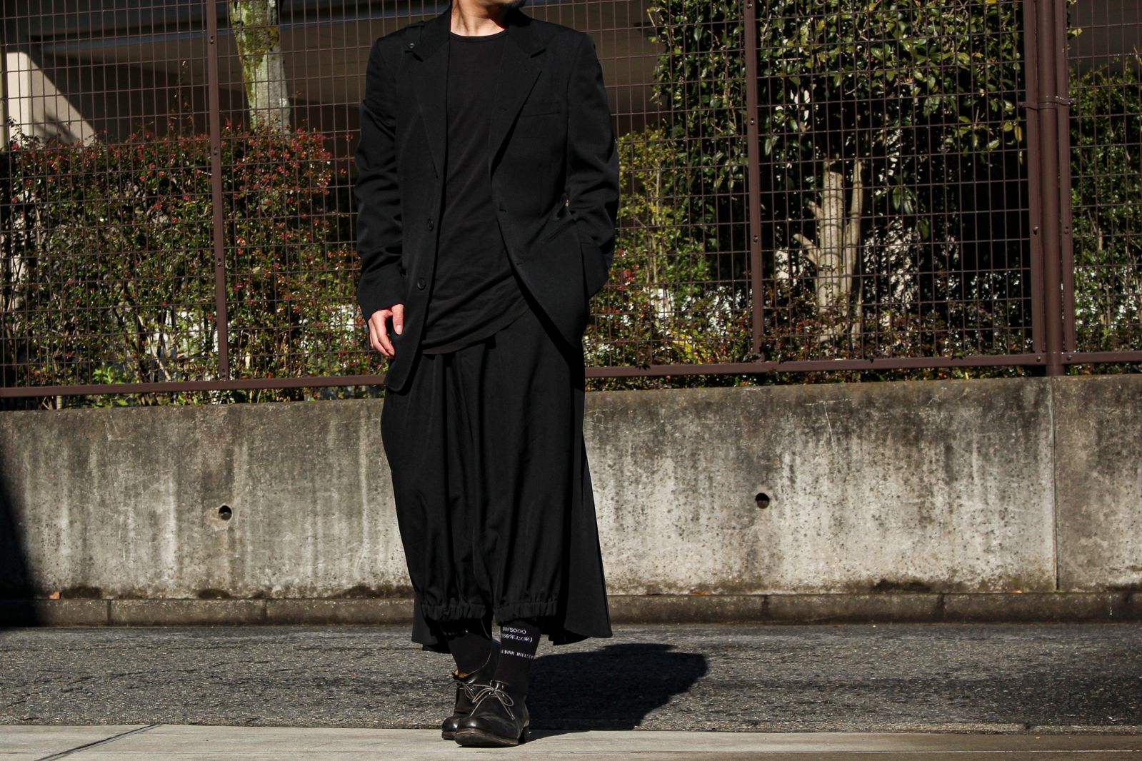 Yohji Yamamoto [ネクタイをオフの日も取り入れて] | ALUBUS / RUFUS