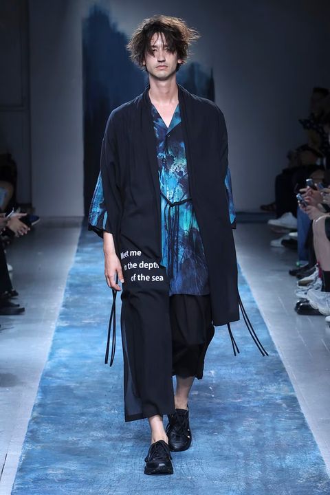 LOOK.15