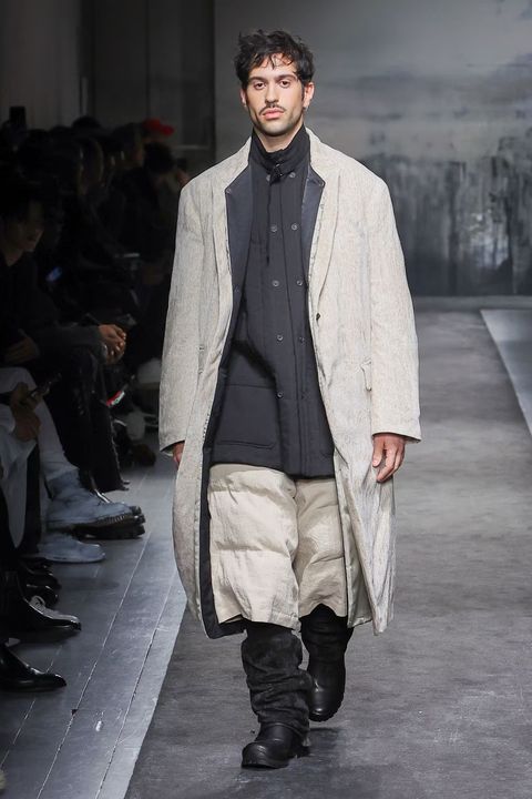 LOOK.10
