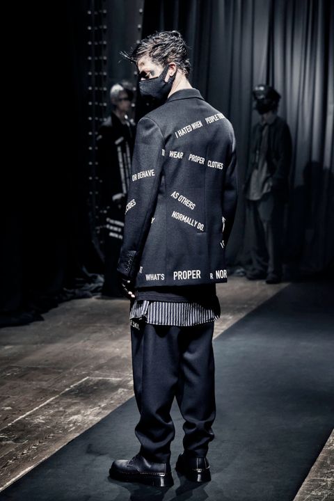 LOOK.15