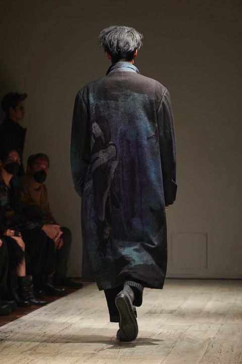 LOOK.25