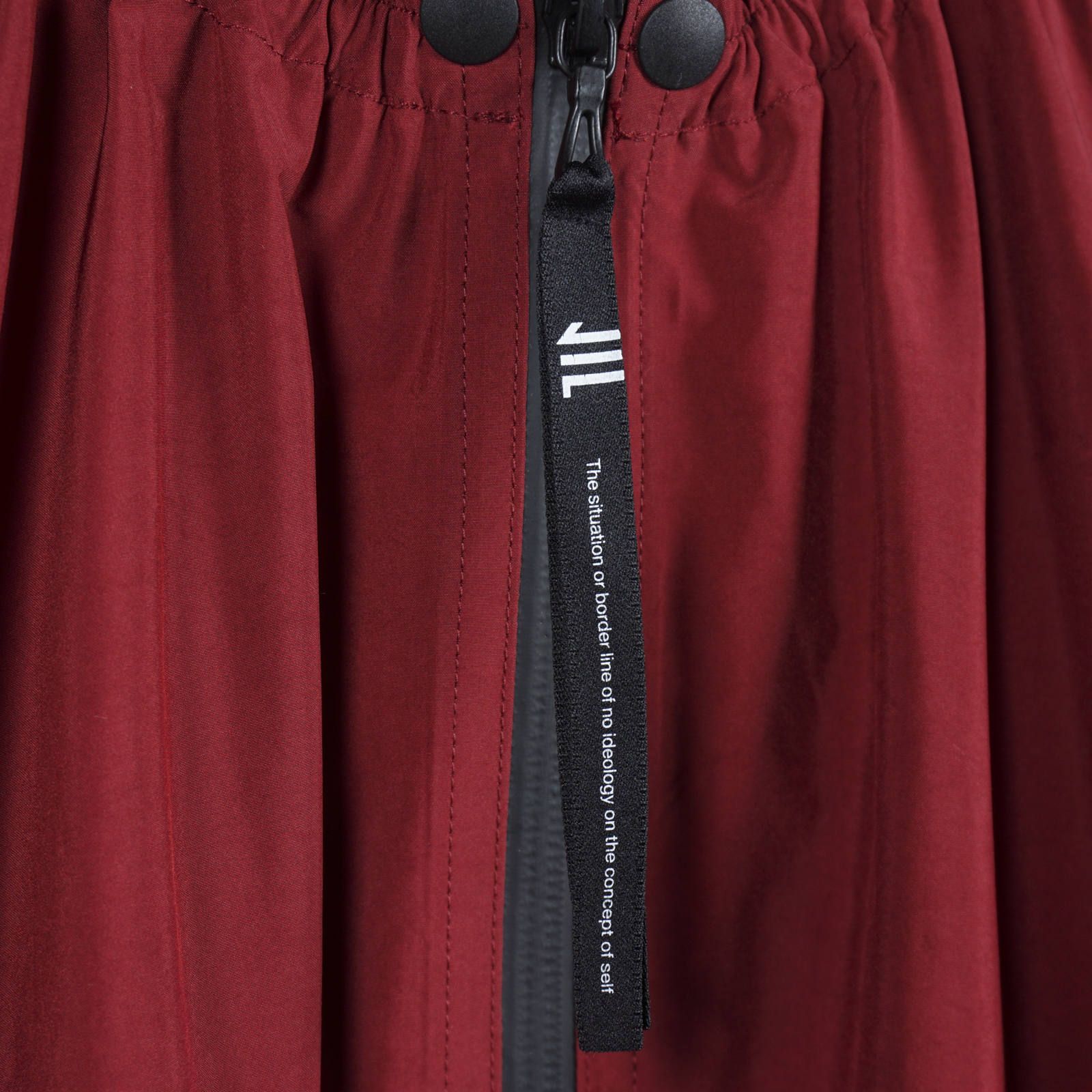 NILøS [660BLM5-RD / SHIRING LONG BLOUSON]