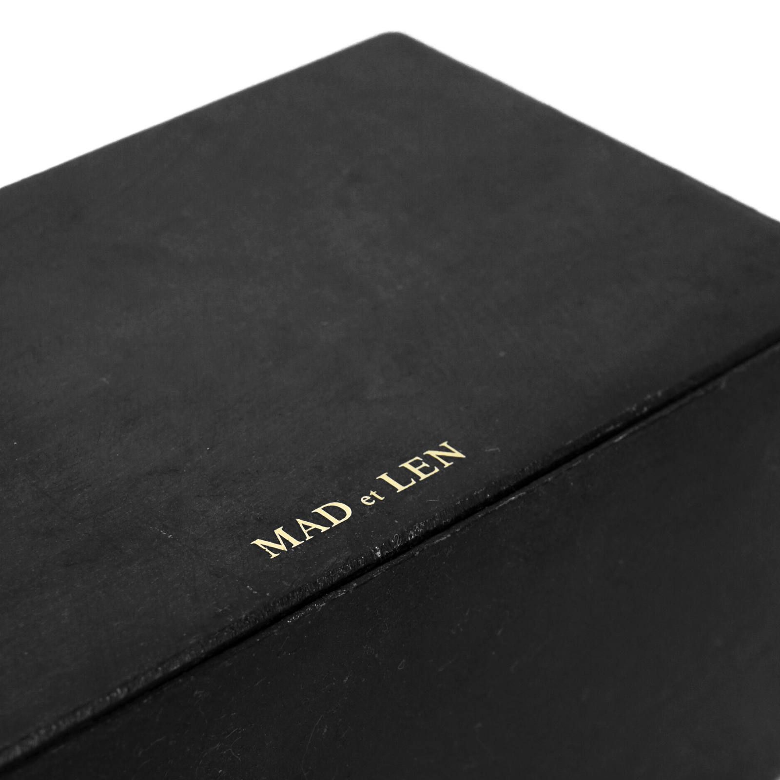 MAD et LEN TERRE BLANCHE <テレブランチェ> [LAVA ROCK]