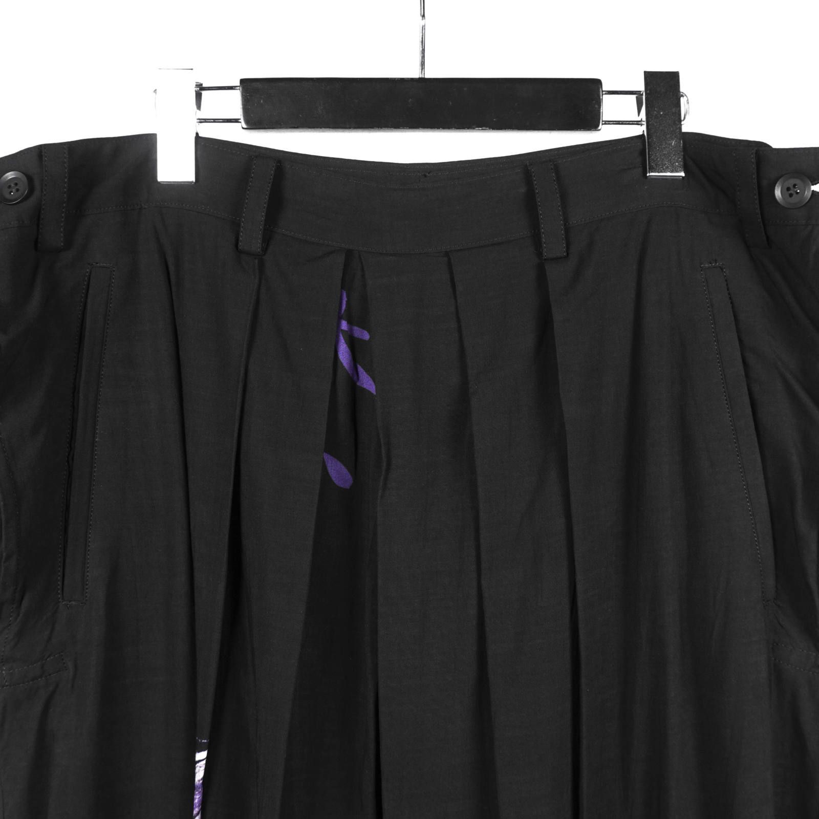B Yohji Yamamoto [NC-P17-212 / ハカマパンツ柄・左]