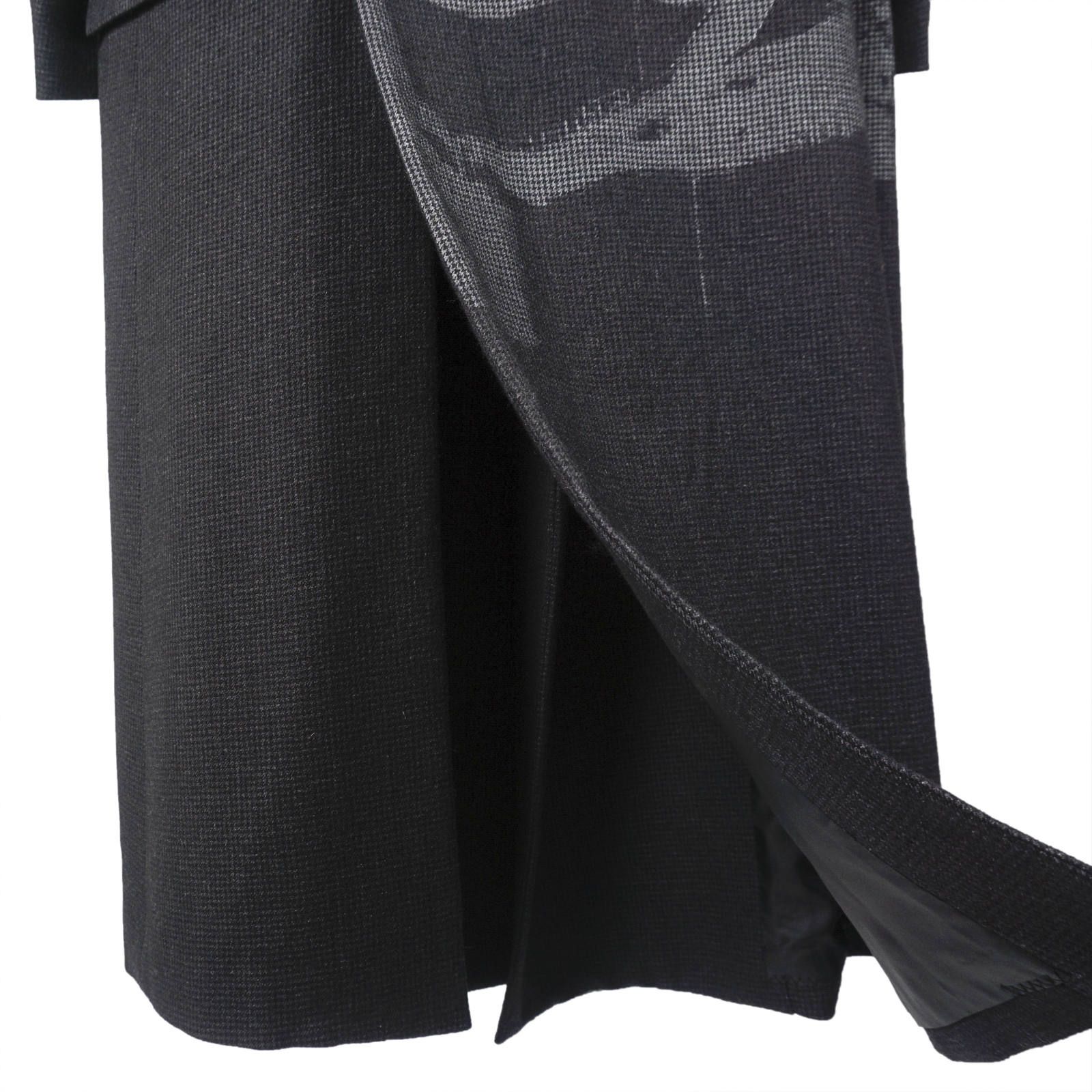 Yohji Yamamoto [HC-J48-124 / W前プリントミリタリー]