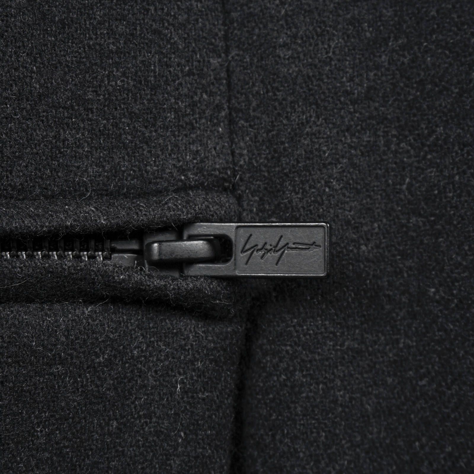 Yohji Yamamoto [HC-J38-121 / プリントファスナーJ]
