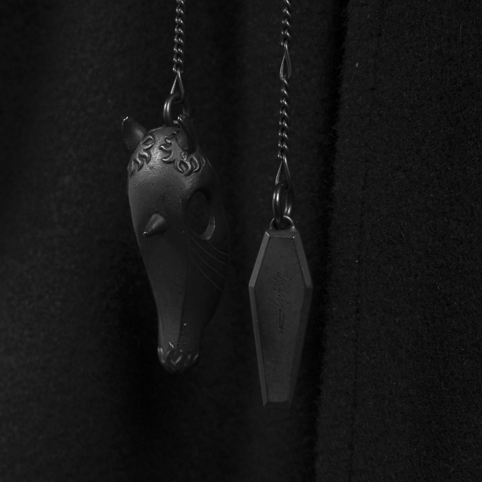 Yohji Yamamoto [HC-C16-103 / デカ黒釦ヘチマコート]