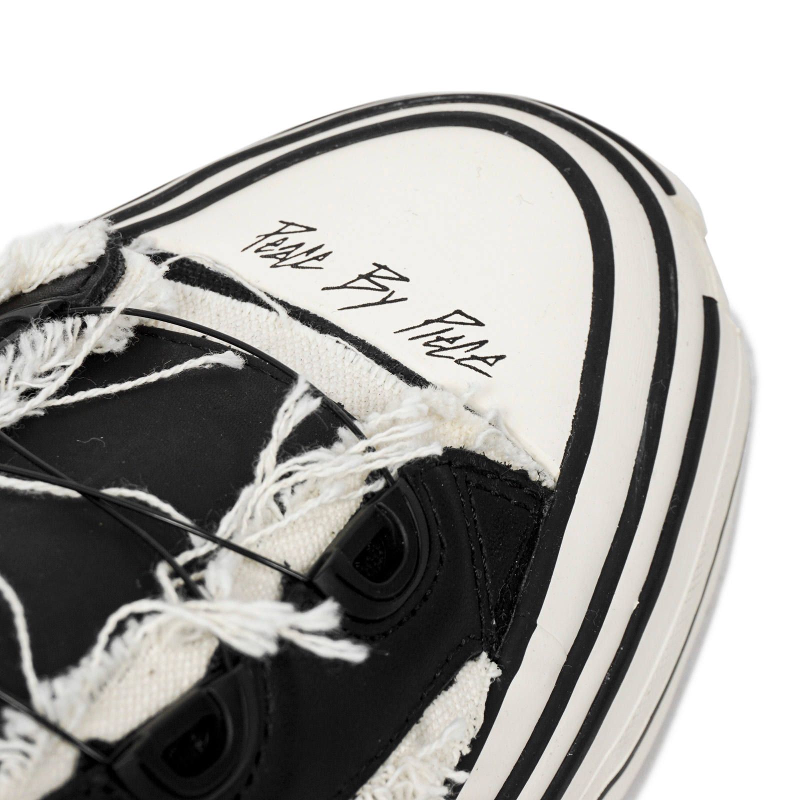 Yohji Yamamoto [HN-E15-056 / XVESSEL LOW]