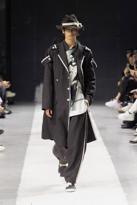 LOOK.11