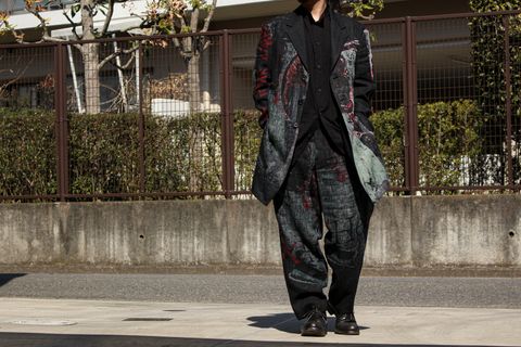 Yohji Yamamoto [その時の年齢に合致する魔法服]