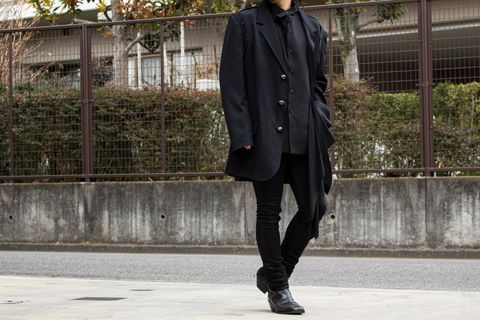 Yohji Yamamoto [多彩な表情を魅せるギミック作品]