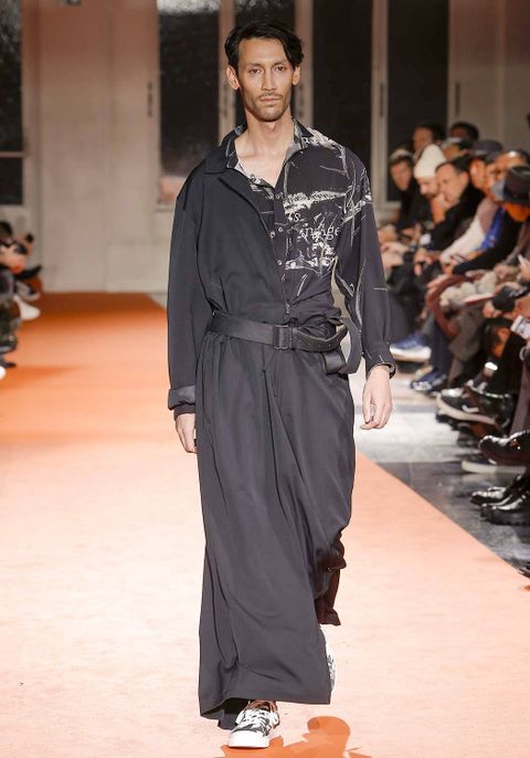 LOOK 17