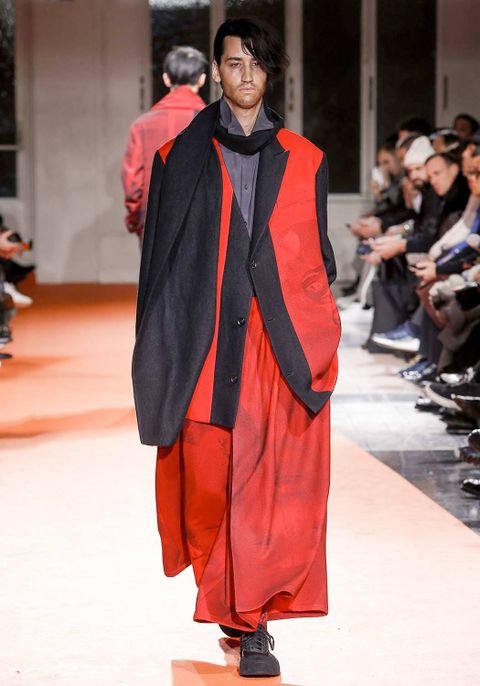 LOOK 35