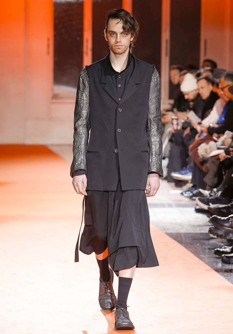 LOOK 7