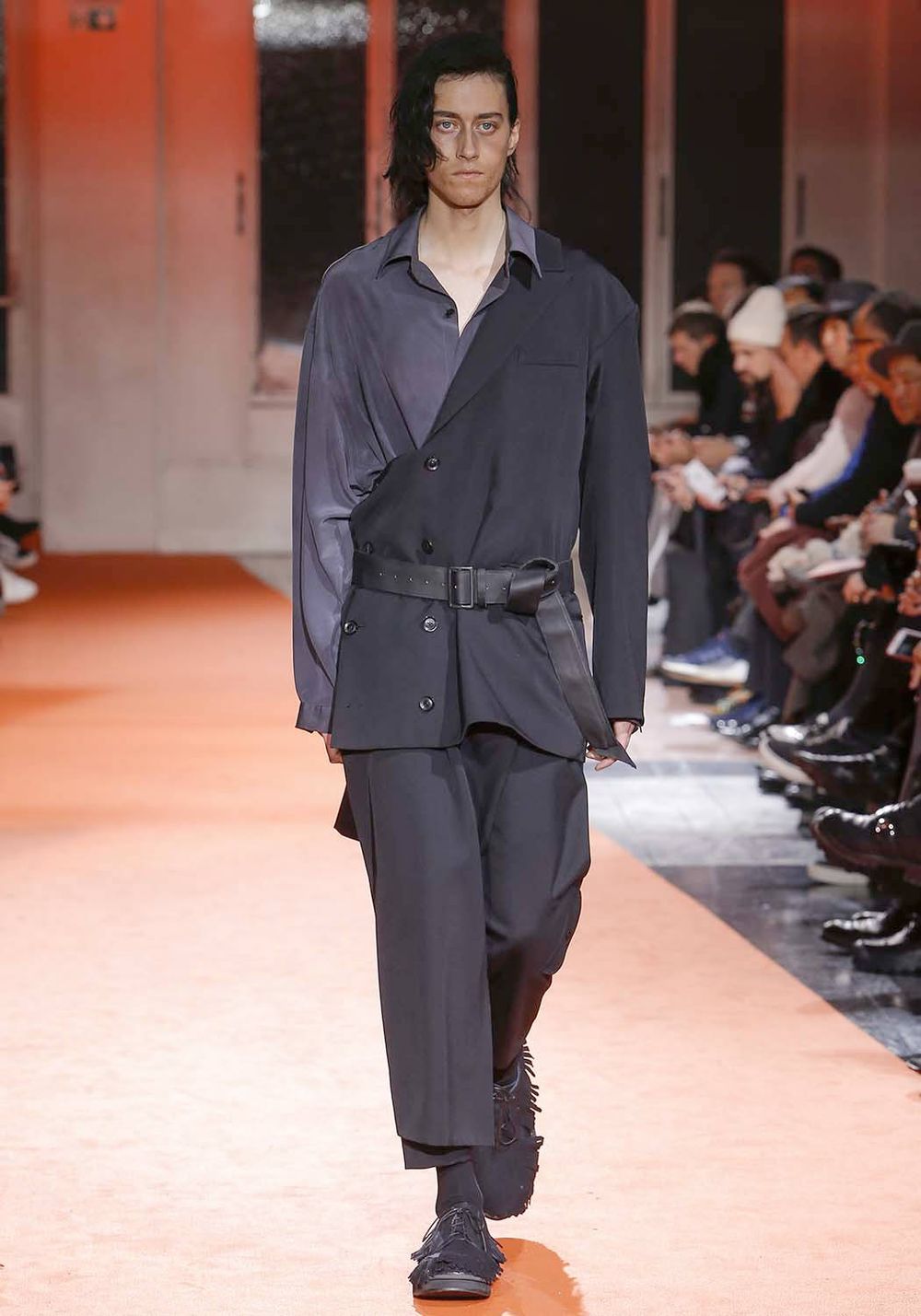 LOOK 13