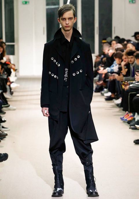 LOOK.26