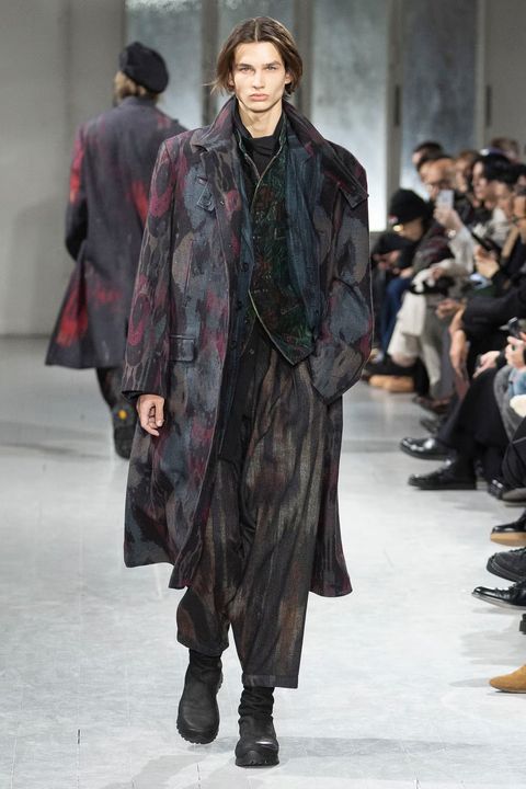 LOOK.2