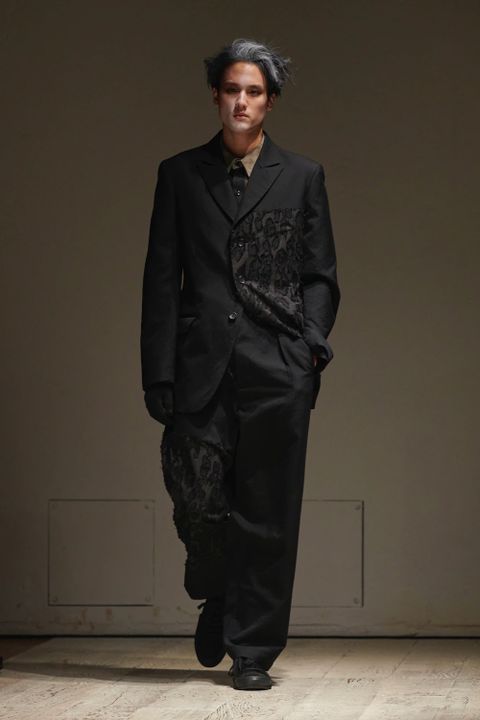 LOOK.8