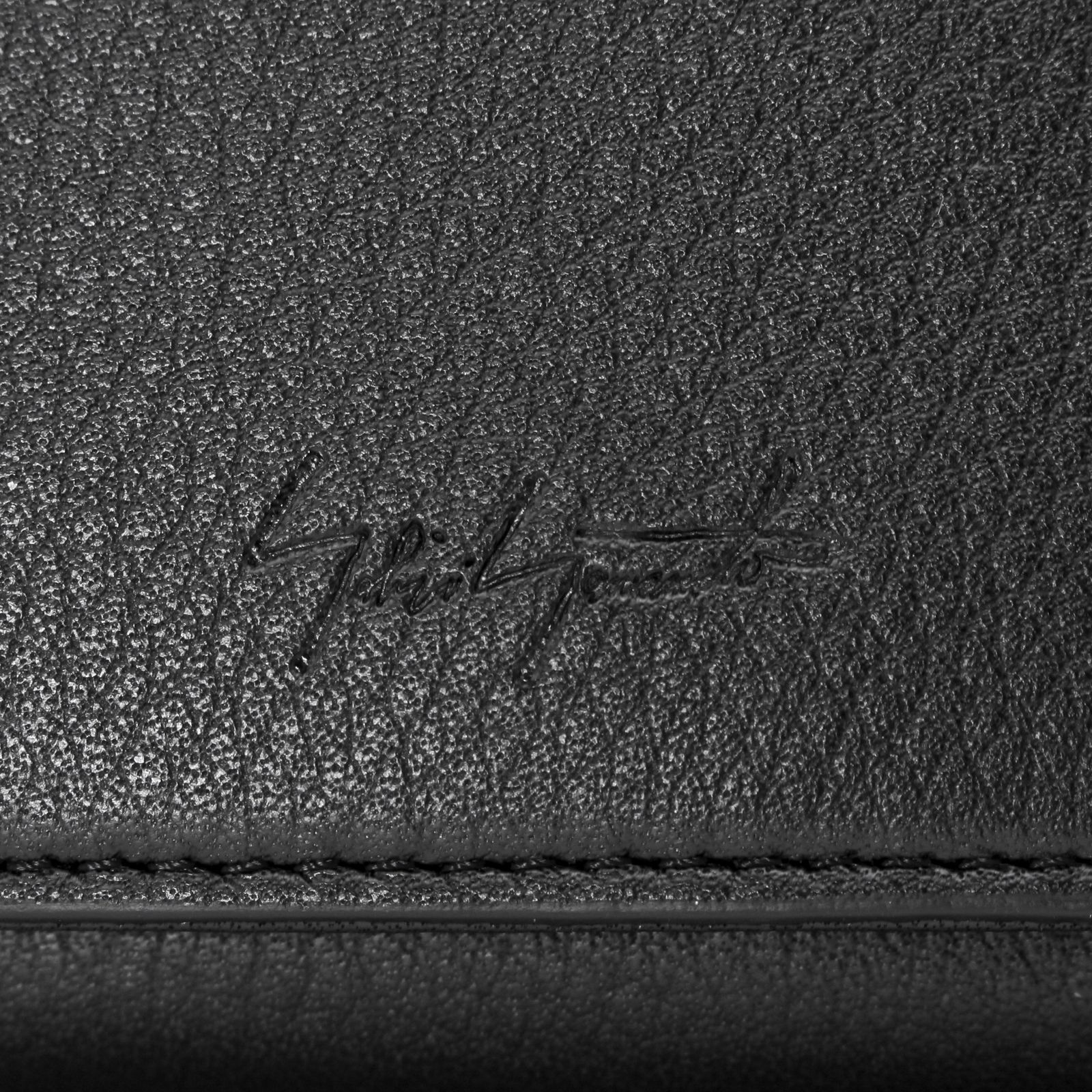 discord | yohji yamamoto / Compact （三つ折りウォレットS） / 財布 / ブラック / 牛革 / DA-A96-790