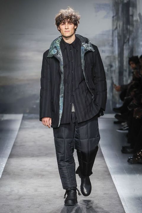 LOOK.6