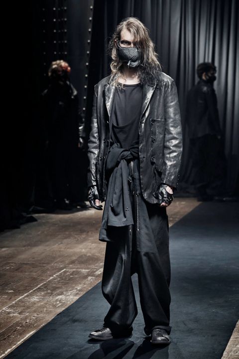 LOOK.11