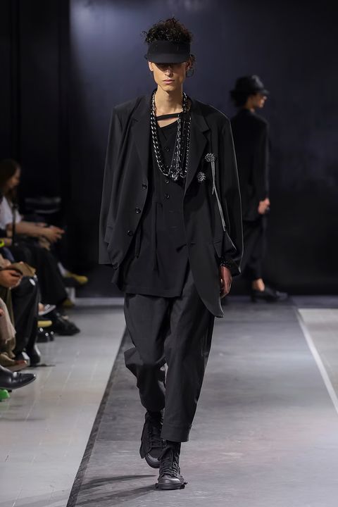 LOOK.25