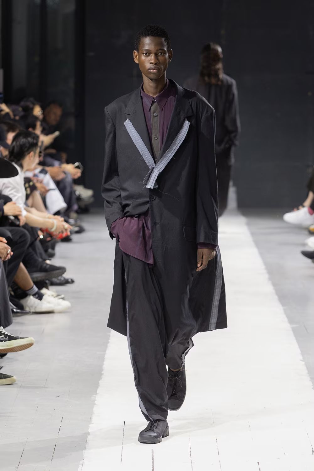 LOOK.16
