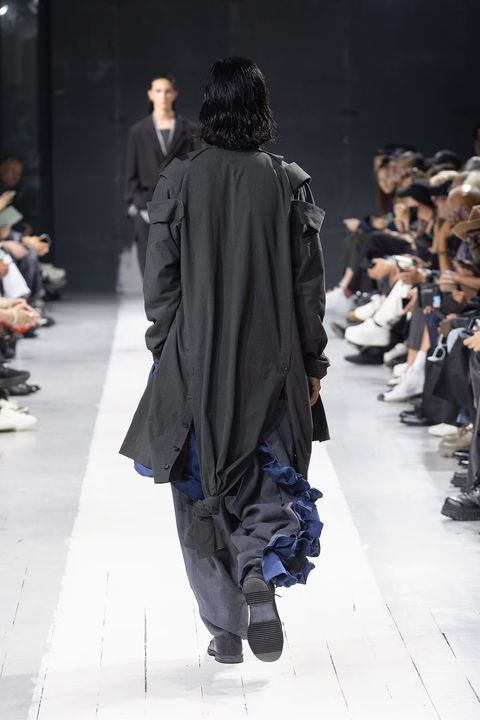 LOOK.14