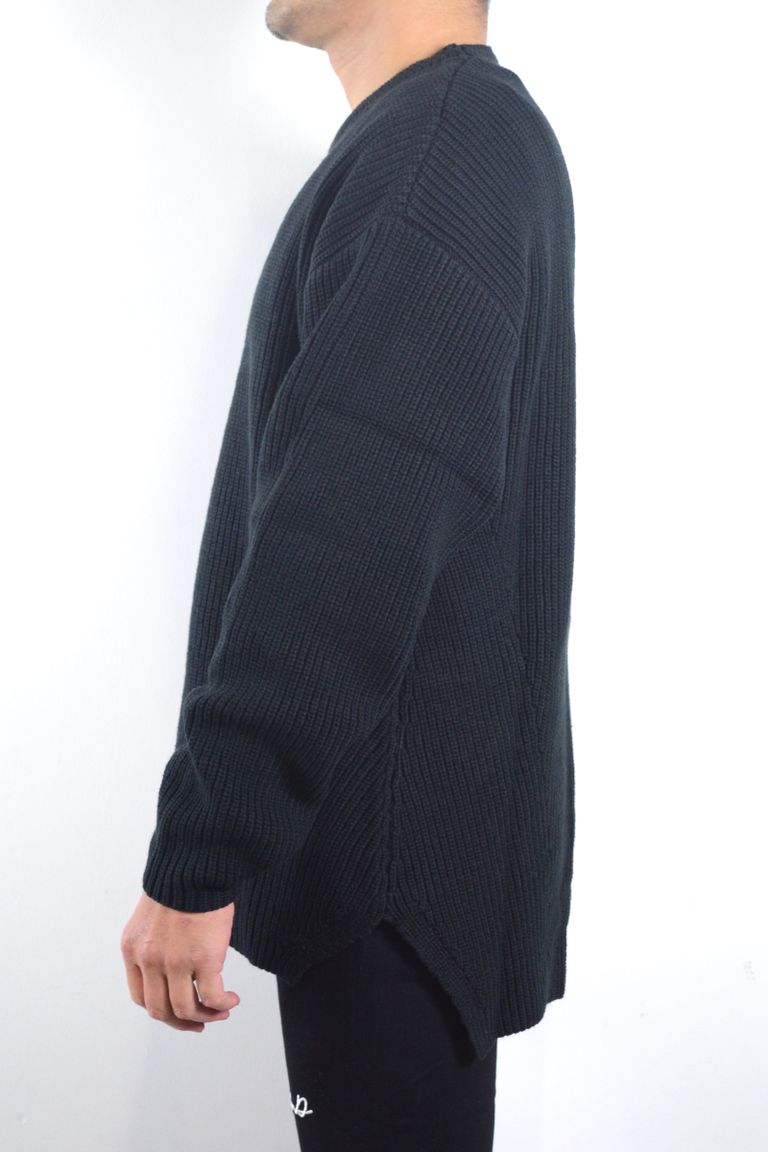 glamb - 【2021'秋物新作】Oversize easy knit / オーバーサイズイージーニット (BLACK)【Mサイズ・ラスト1着】  | ARMS