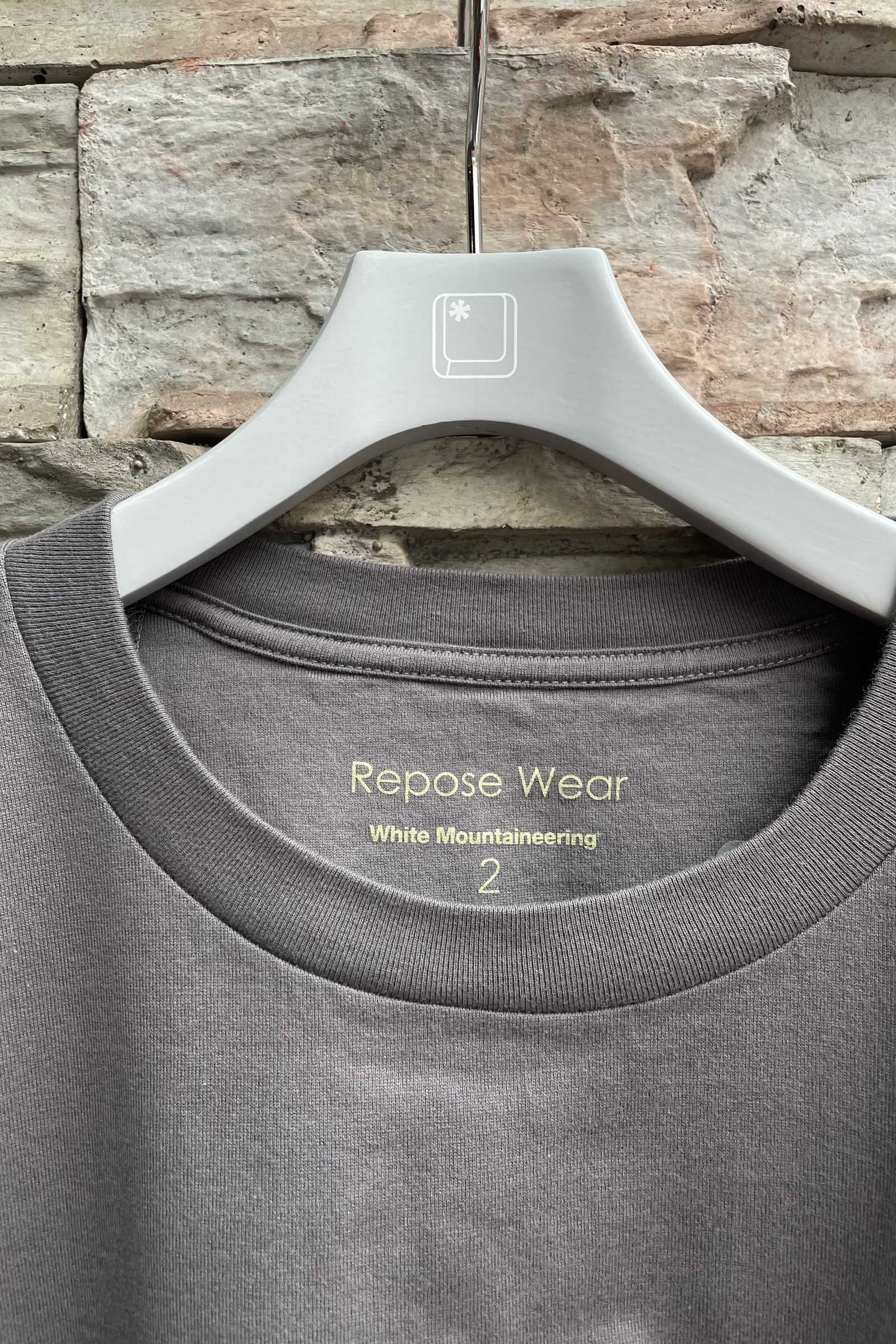 White Mountaineering - repose wear/layered wide t-shirt -charcoal