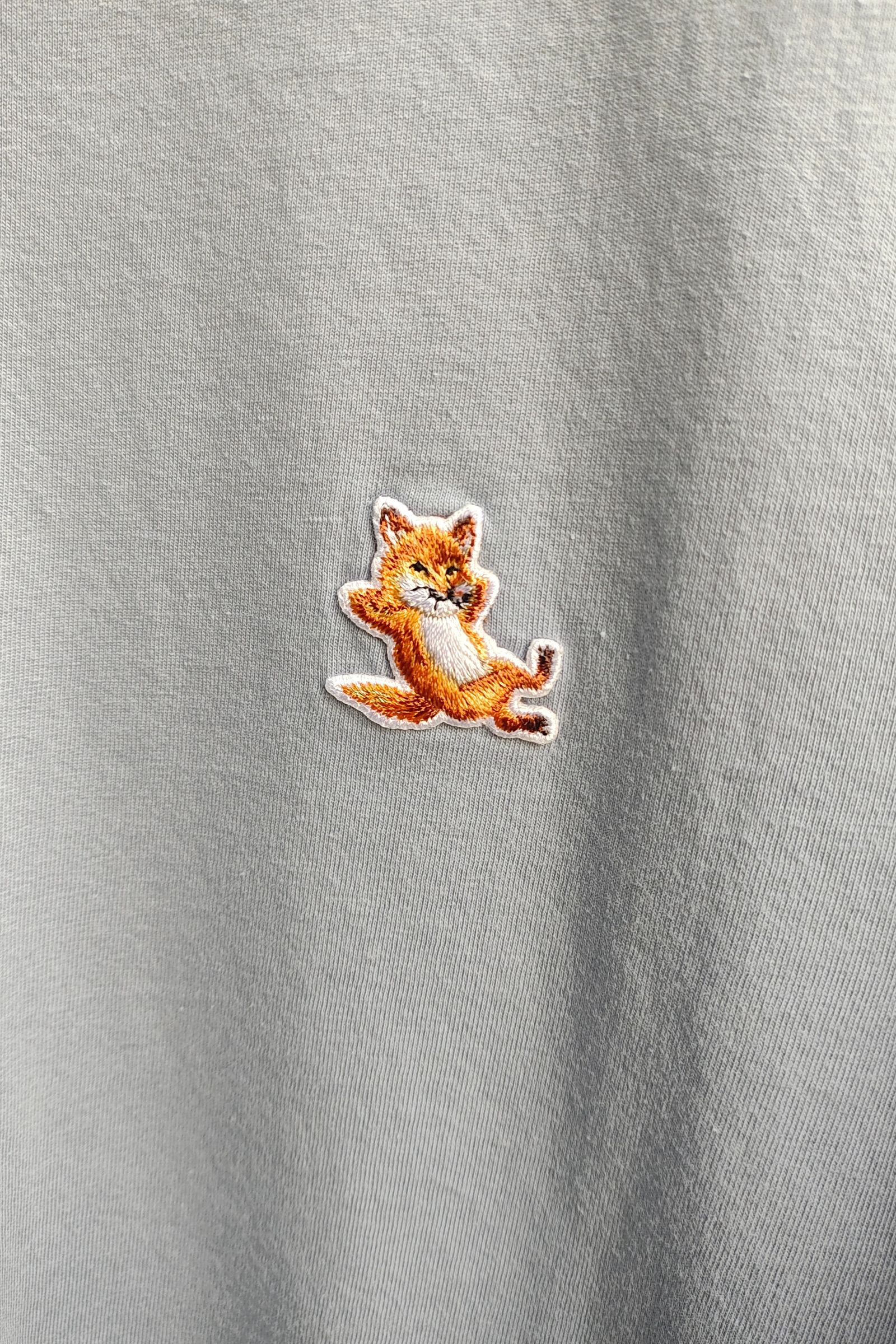 【値下げ】メゾンキツネ　CHILLAX FOX STRIPED GLOVES MAISON KITSUNE(メゾン キツネ)｜【UNISEX】FOX HEAD ソックス