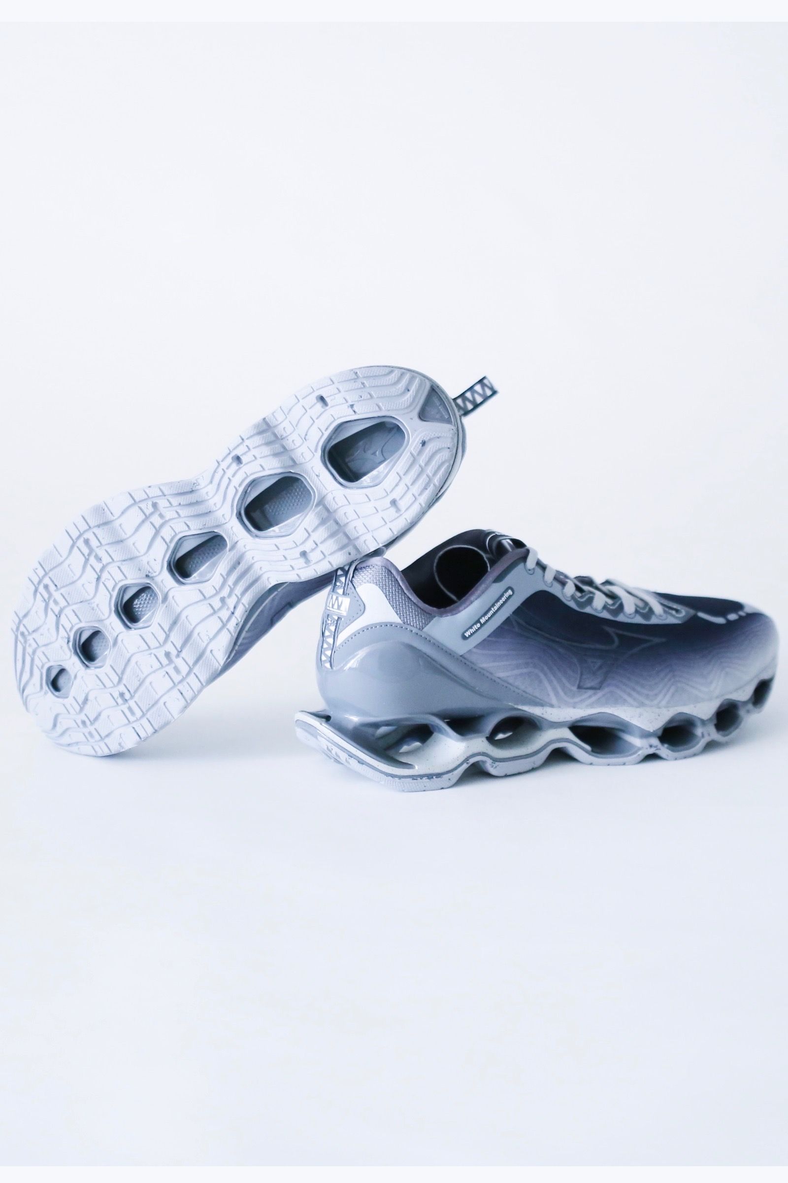 White Mountaineering - mizuno wave prophecy × wm -gray- women 1月8