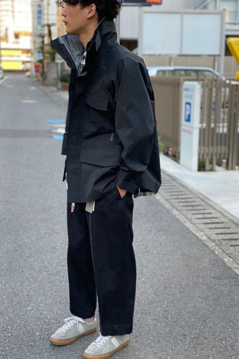 完全防水で雨も対応/ is-ness