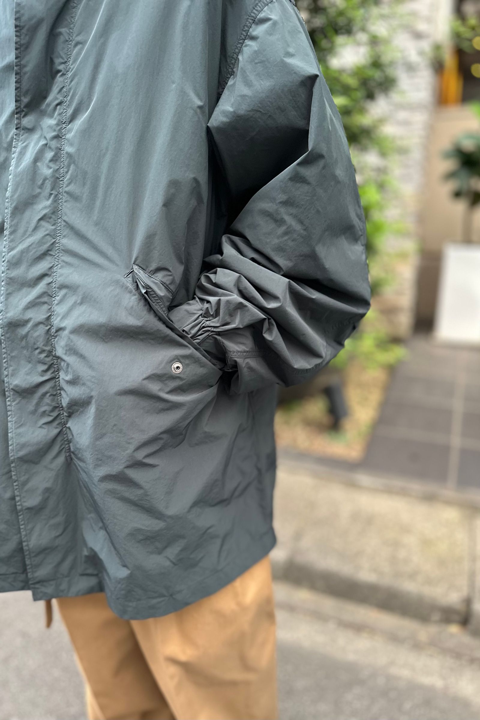 ATON - AIR VENTILE SHORT MODS COAT -green- 23aw men | asterisk