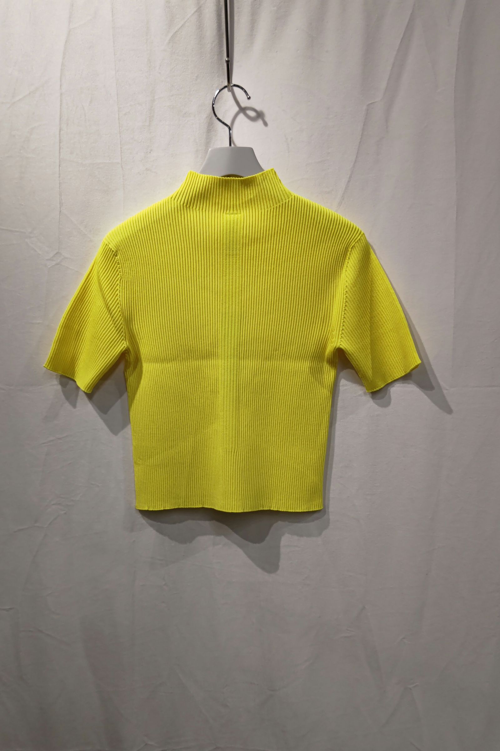 portrait top 1 -yellow- 23ss women - 3