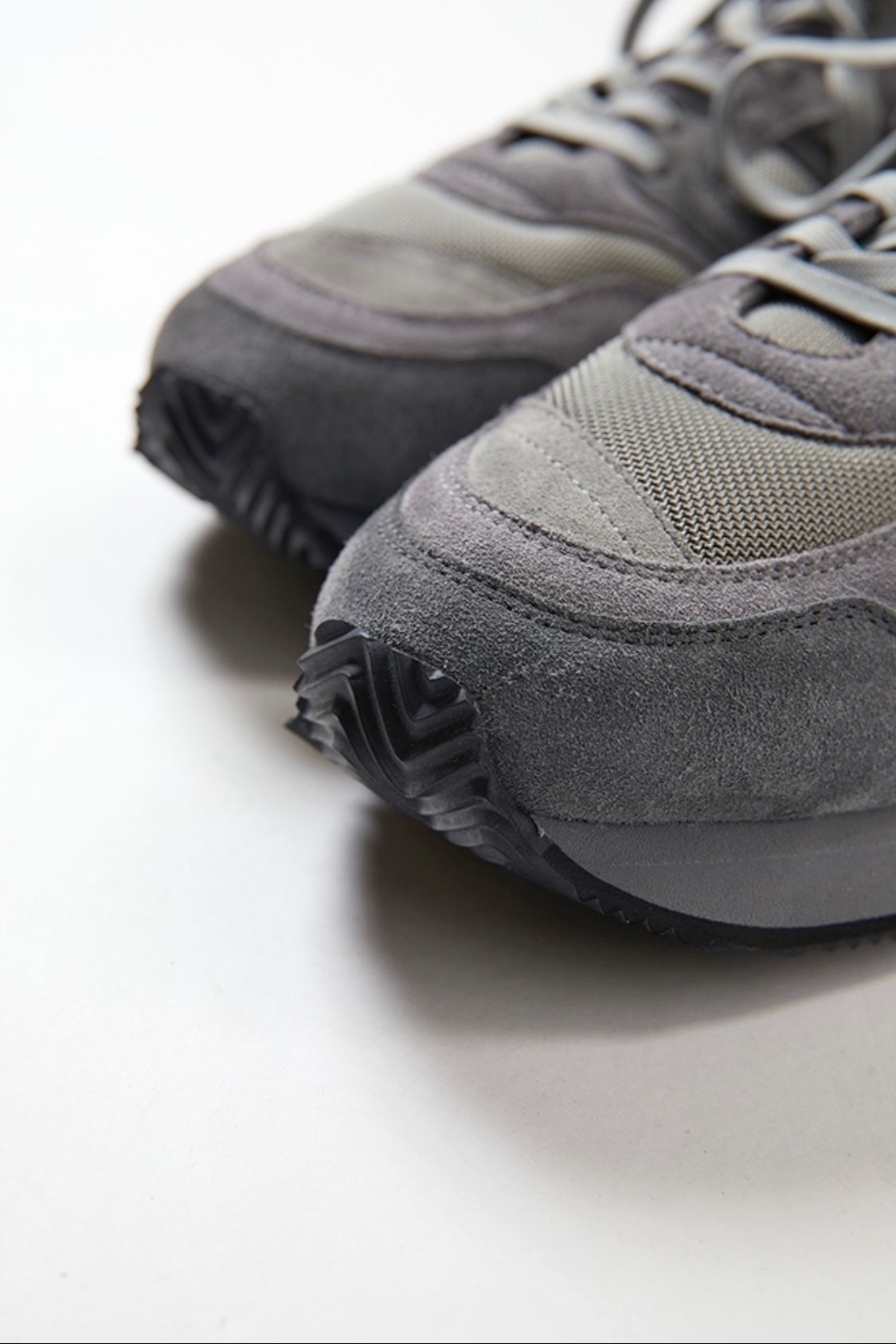 blurhms - rootstock x reproduction of found multi military trainer 