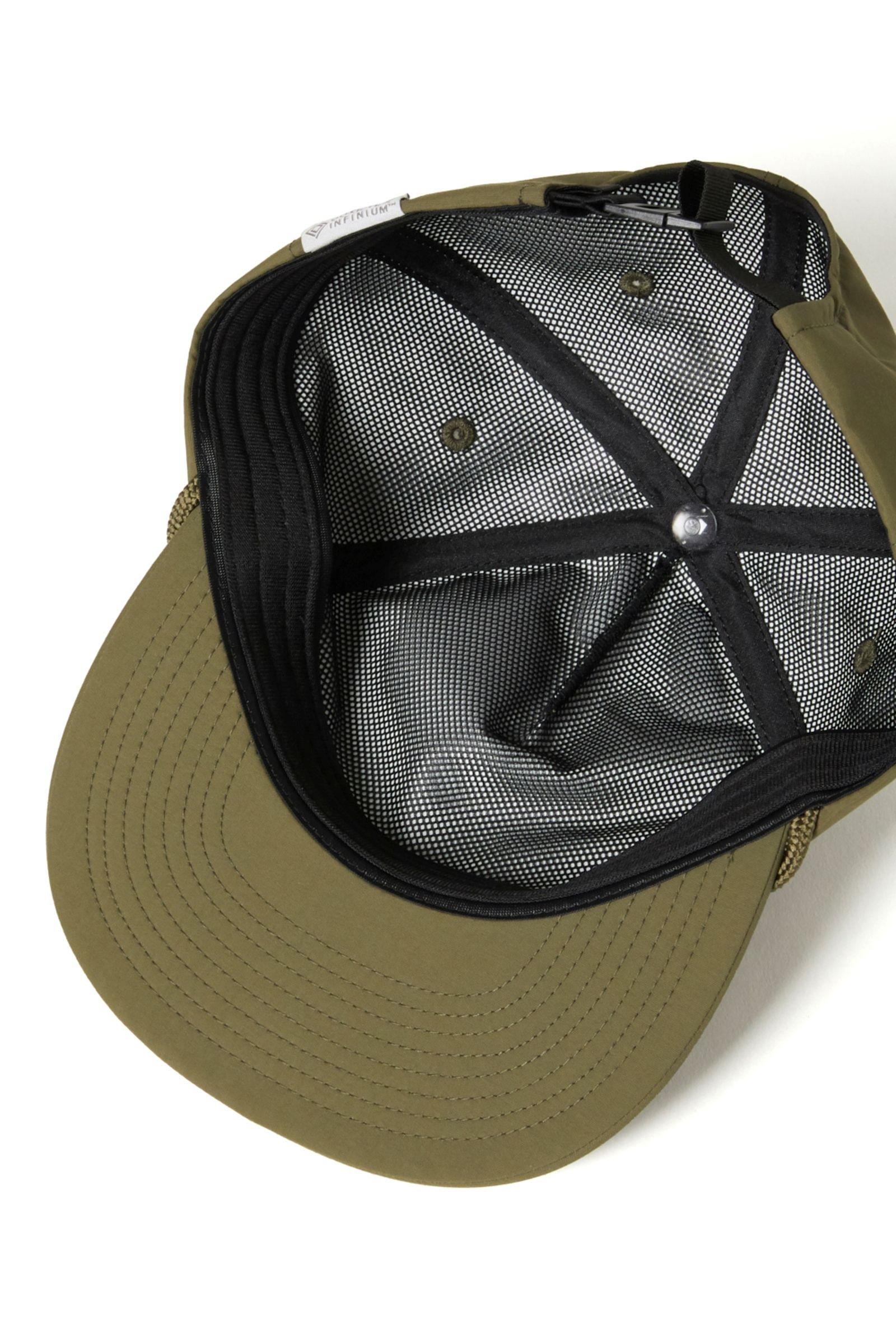 DAIWA PIER39 - gore-tex infinium tech trucker cap-black- 22ss 12月