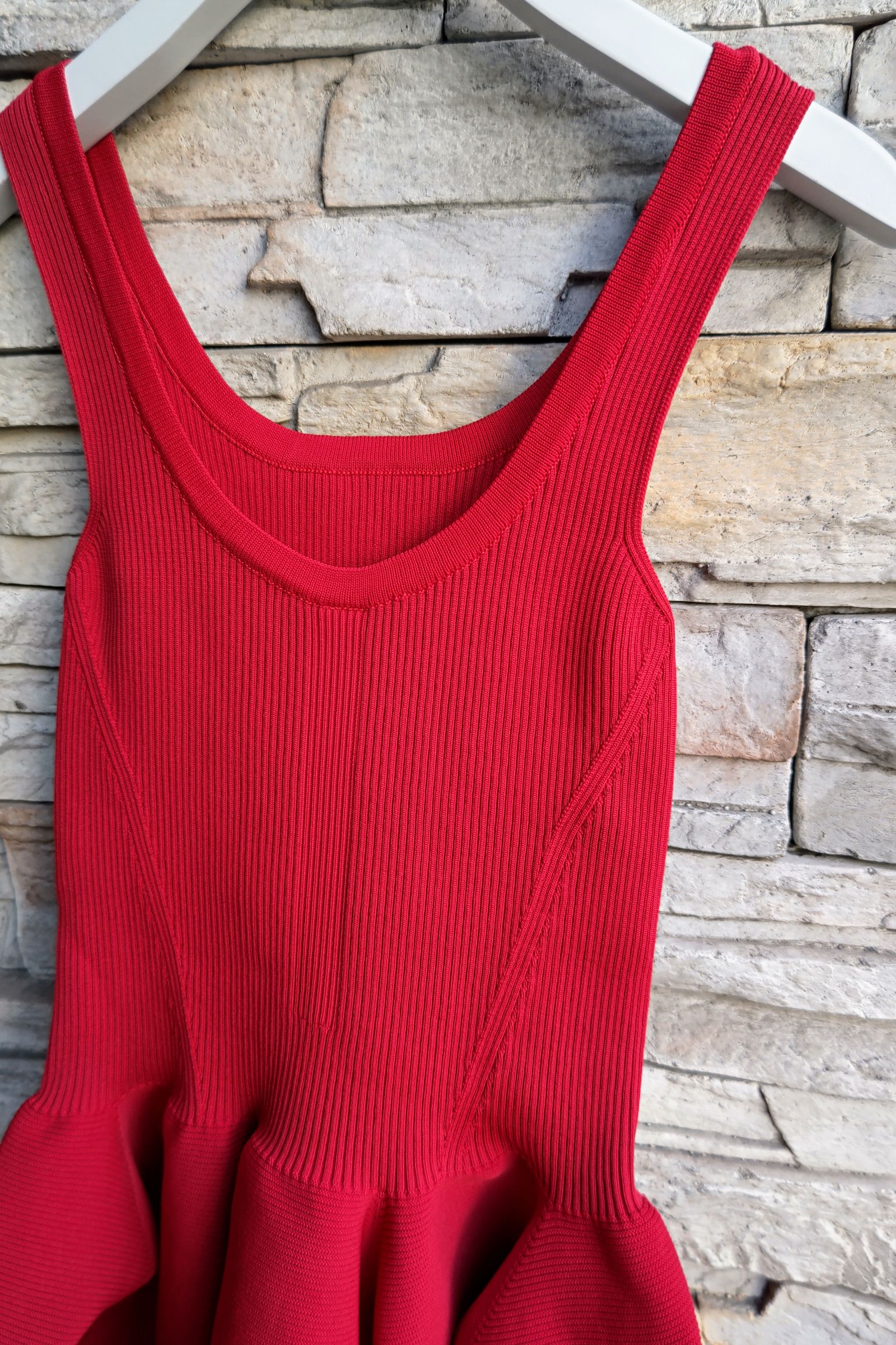 CFCL - pottery hs top 1 -red- 23ss women | asterisk