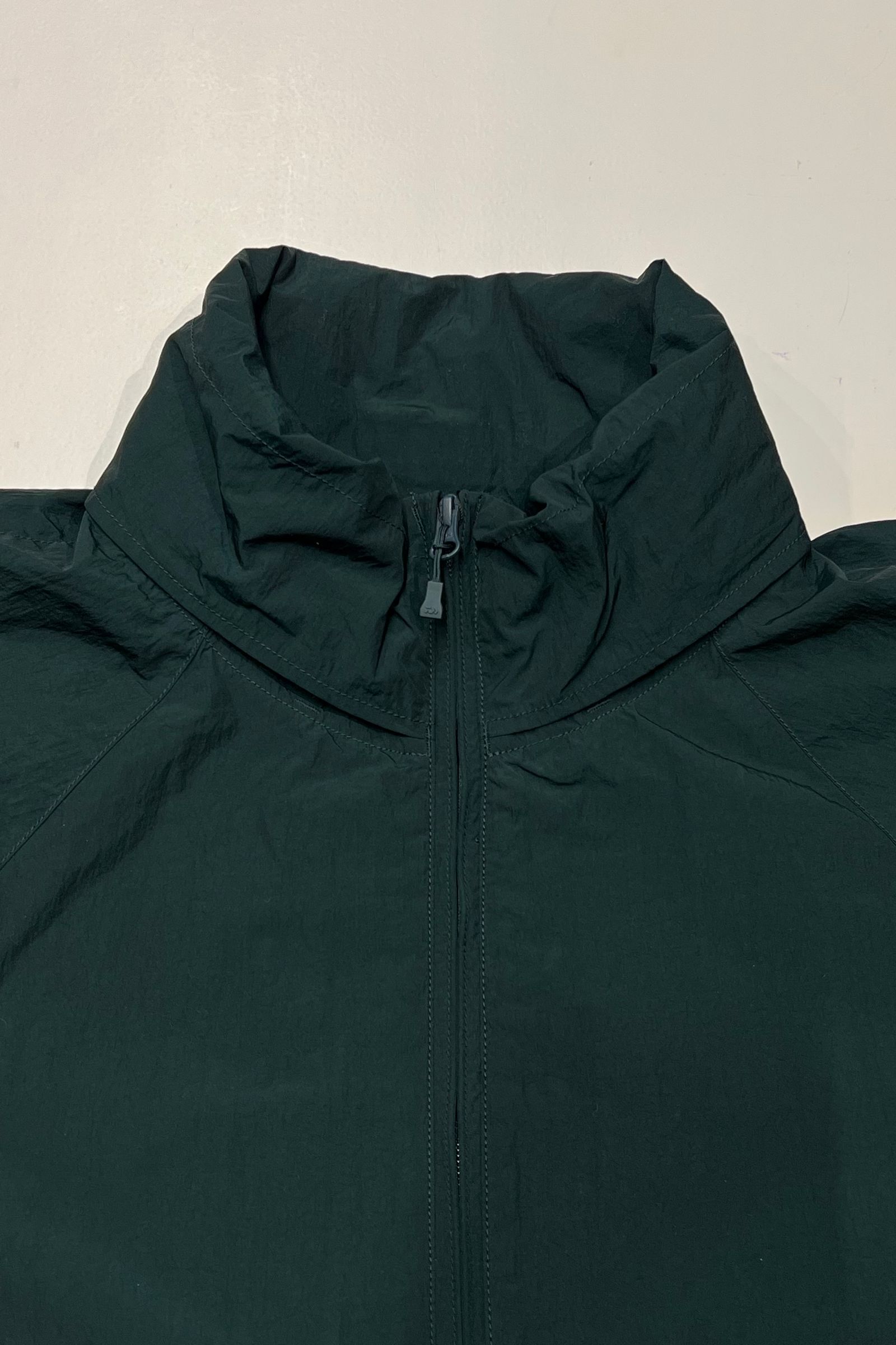 DAIWA PIER39 - tech windbreaker jacket-dark green- 22ss 1.22発売