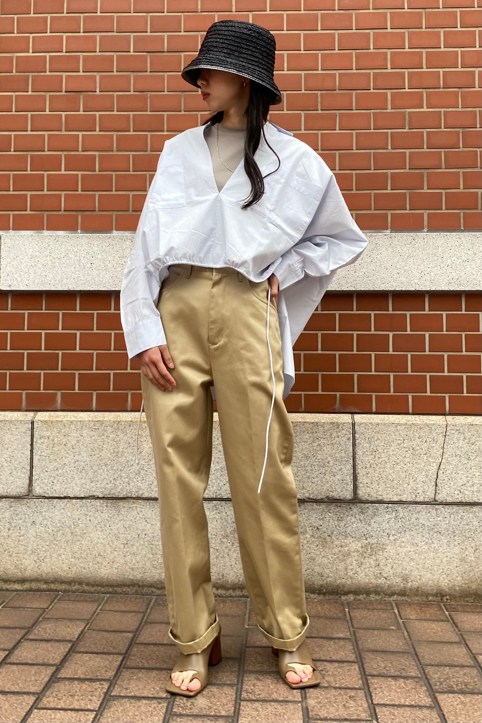 FARAH - ストレートパンツ/ウエストポイントコールドマーセ-beige-23ss