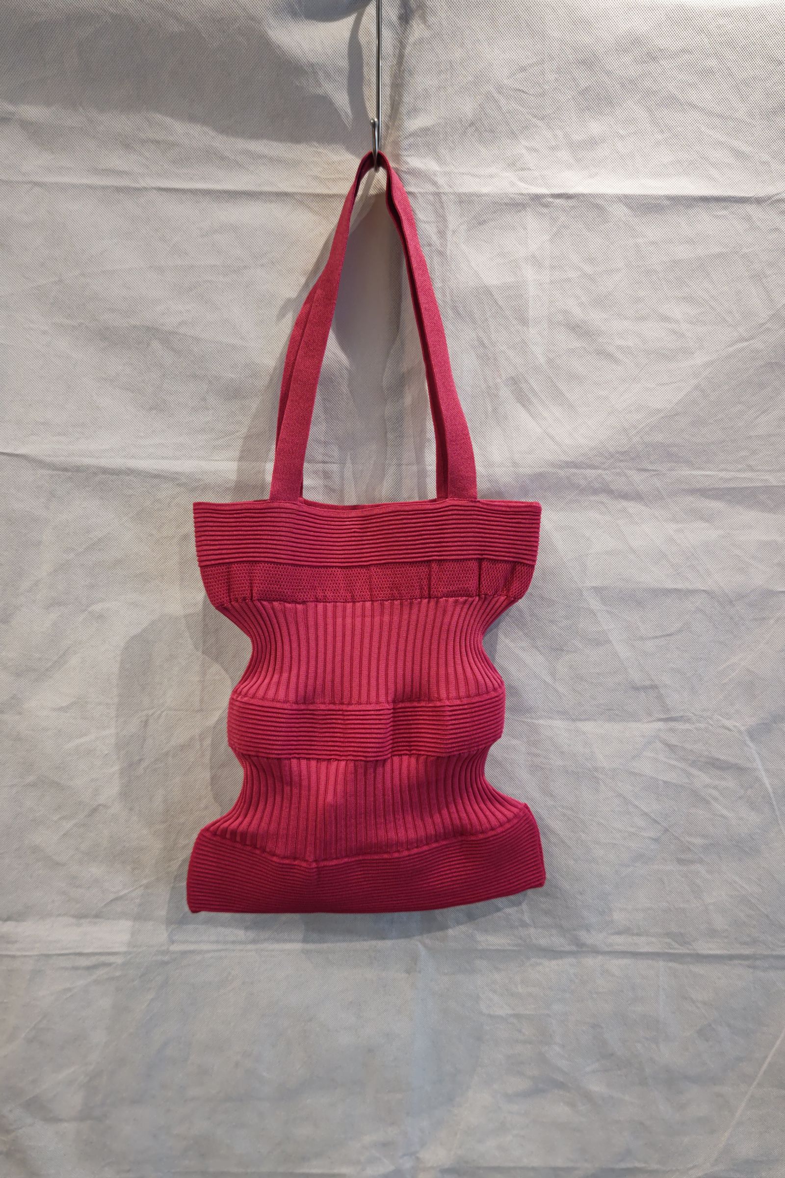 CFCL - strata tote 1 -pink- 22aw unisex | asterisk