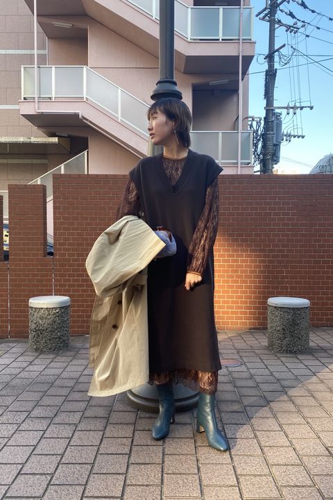 STYLE NO. 748