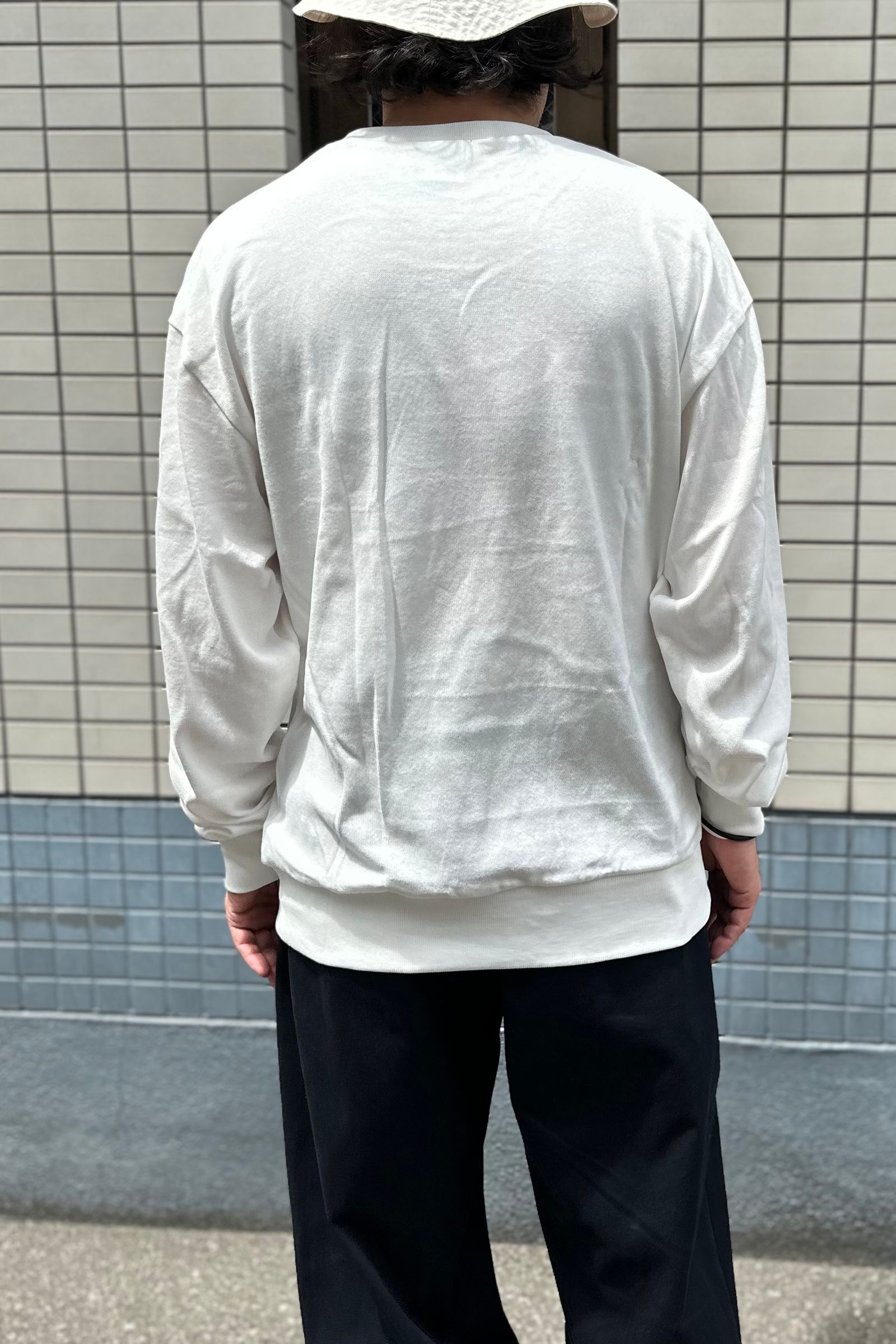FRUIT OF THE LOOM - CUT AND SEWN TOP “LIKE A KNITTED SWEATER