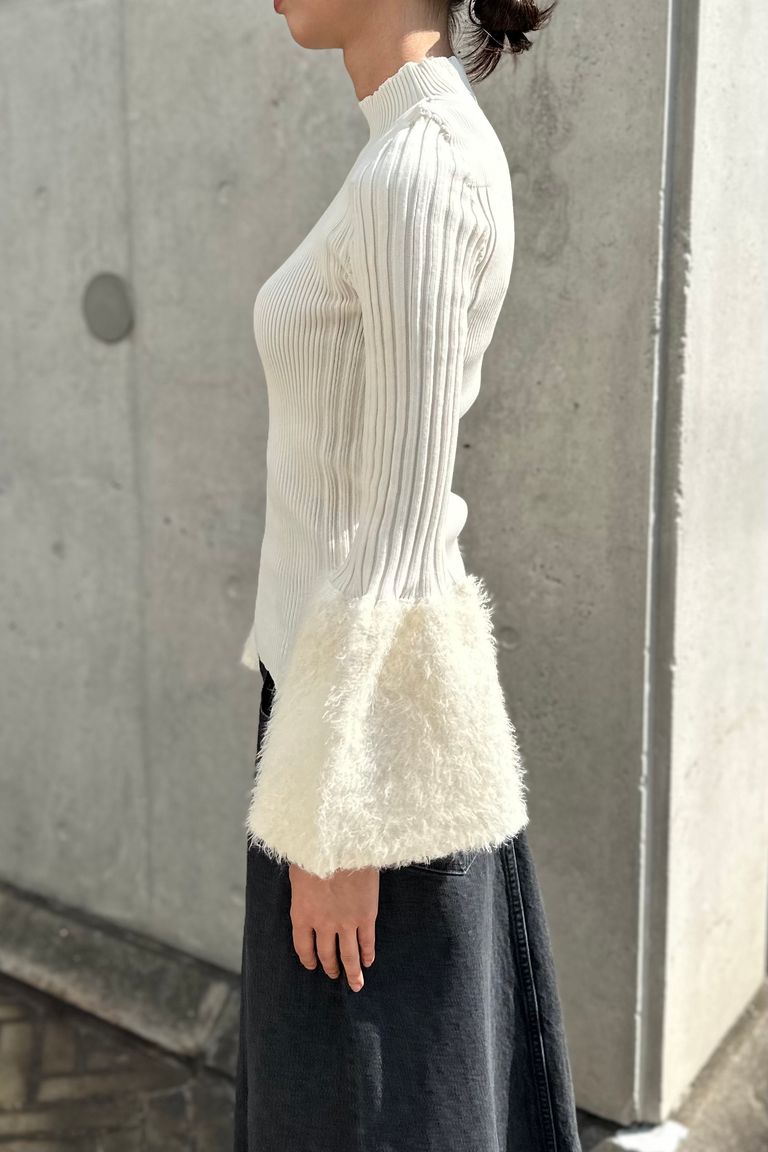 CFCL - POTTERY LUXE LONG BELL SLEEVE TOP -pearl- 23aw women | asterisk 