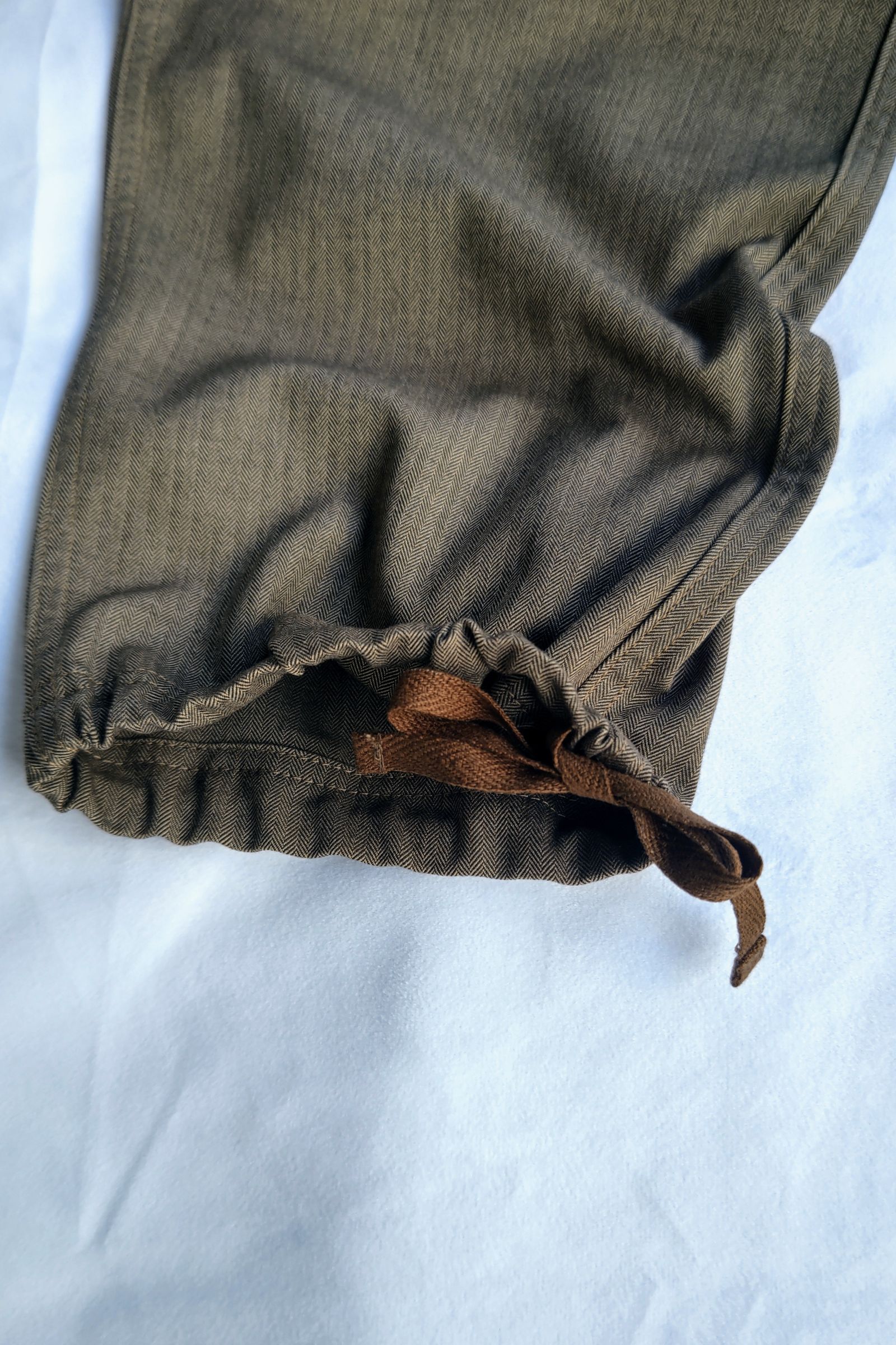 White Mountaineering - knee tuck tweed pants -brown- 22aw men