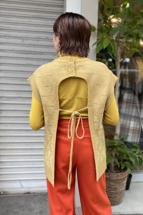 STYLE NO. 735